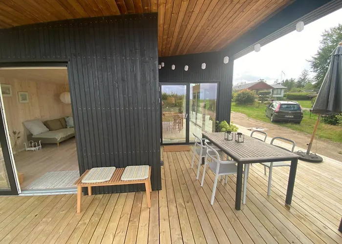Beautiful Setting By The Sea With Light And Sky Grenaa